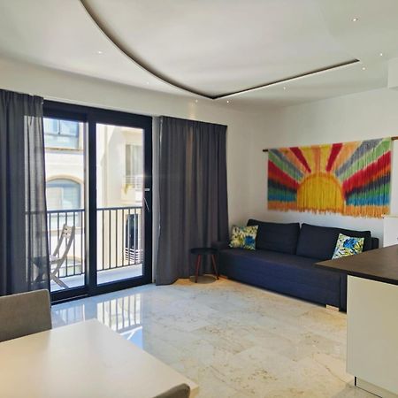 Luxury Garden View At Spinola Bay St Julians Appartement San Ġiljan Buitenkant foto