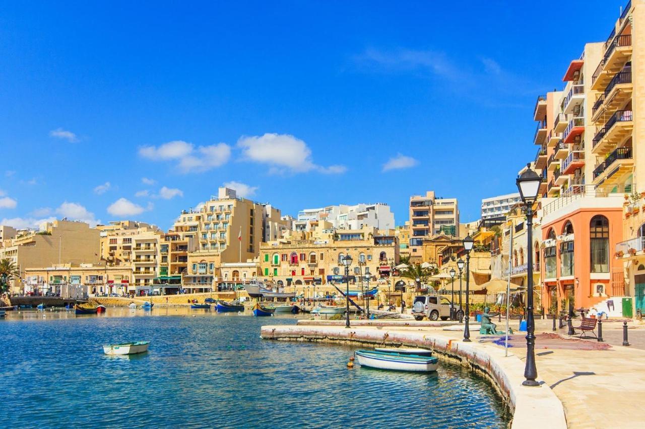 Luxury Garden View At Spinola Bay St Julians Appartement San Ġiljan Buitenkant foto